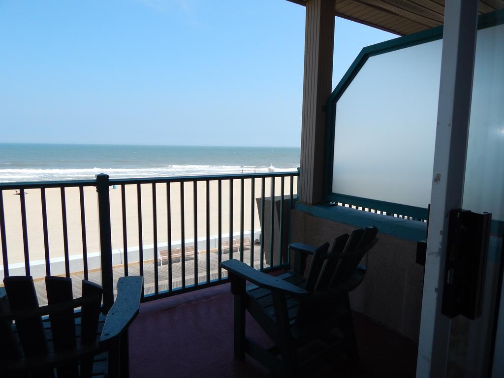 Days Inn By Wyndham Ocean City Oceanfront Exterior foto